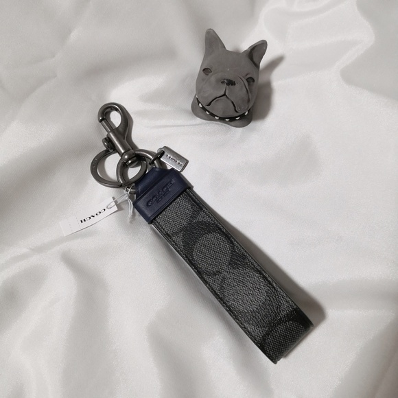 Coach Accessories Nwt Coach Large Loop Key Fob In Signature Canvas